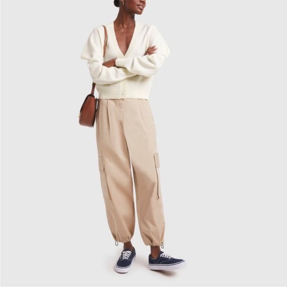 Ulla Johnson $445 Marta Puff Sleeve Cardigan 100% Merino Wool Button Down Crop M - Picture 3 of 6